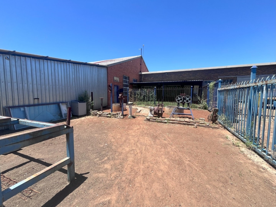 Commercial Property for Sale in Hamilton Free State